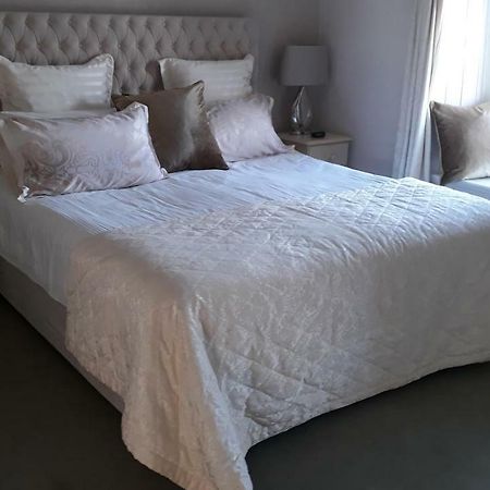 The Draen Bed And Breakfast Brecon Dış mekan fotoğraf